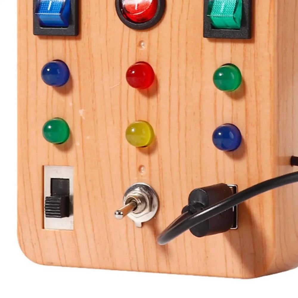 Electronics Repair Workshop - Montessori Yürümeye Başlayan Çocuklar İçin Aktivite